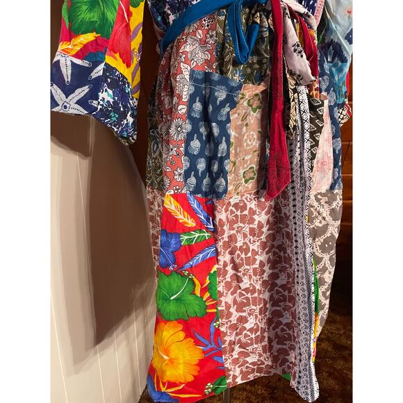 Kantha Style Bright Vibrant, Handmade Upcycled India Patchwork Cotton Robe - Picture 3 of 11